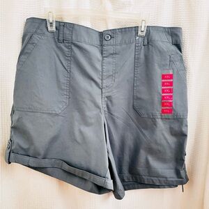 Berkley Jensen 2X adjustable leg, soft, cotton light gray shorts NWTG